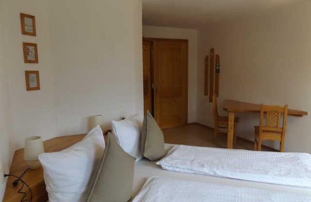 Double room with balcony - Gasthof Steinbichler - must and Wild Farm Groiss