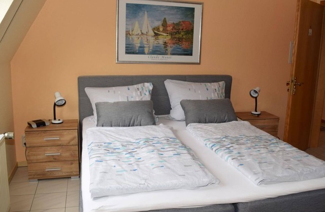 Double room with 2 bedrooms - Gästehaus Herbert Kappes