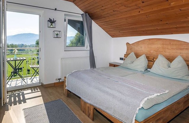 Double room Wiese - Guesthouse Drachennest