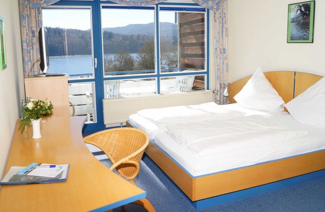 Double Room with Balcony - Hotel Haus am See