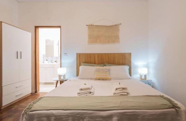 Double Room with Garden View and Balcony - orange