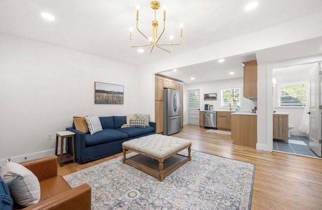 Downtown Roswell - LuxuryCorpRental