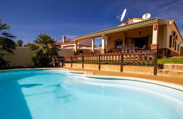 Chalet Con Piscina Privada Jardin 