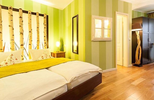 Dreams of the Night Romantic Room - Fairytale Hotel