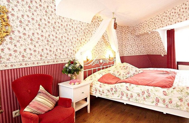 Dreams of the Night Romantic Room - Fairytale Hotel