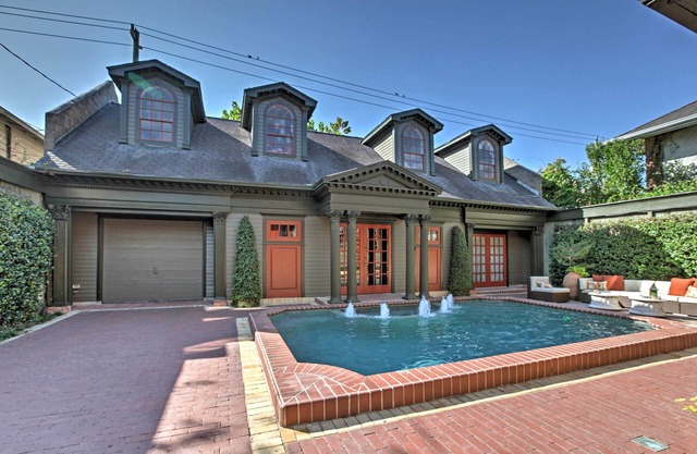 Dreamy Houston Boho Cottage w/Private Pool!