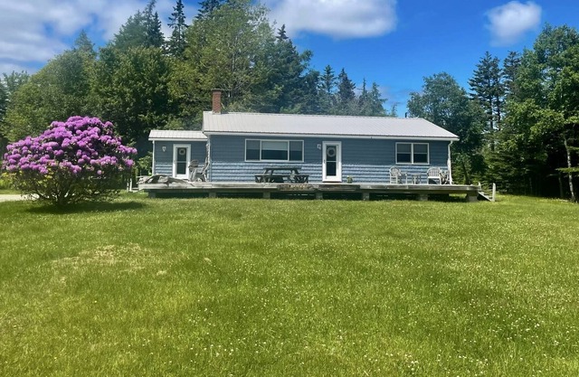 Driftwood Cottage: Bass Harbor, ME