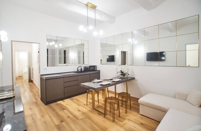 Duomo Central Suite - Luxury apartment in Florence's heart