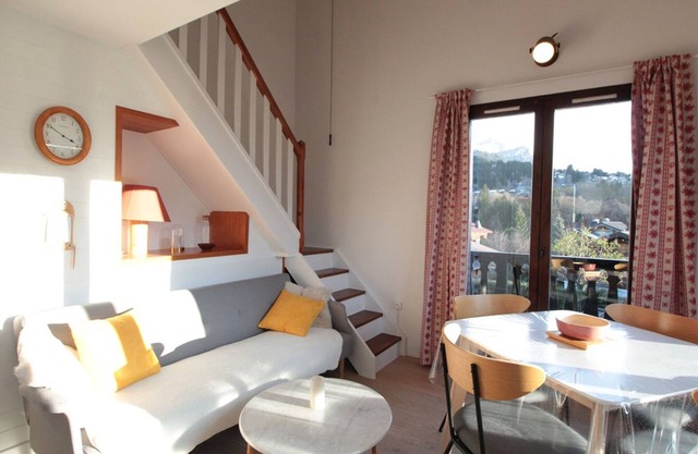 Duplex 2BR/4 with Balcony, WIFI and Parking in Les Carroz