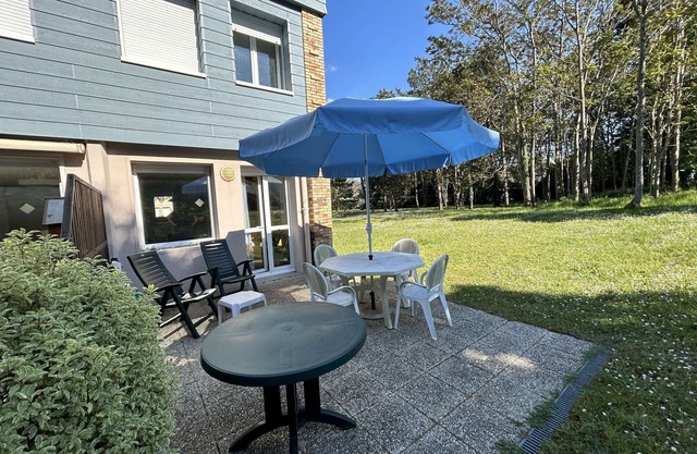 Duplex with Terrace near Beach and Shops in Saint-Pair-sur-Mer