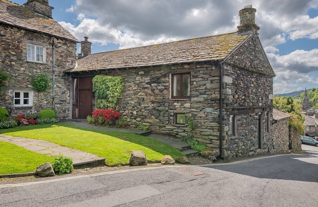 Dwarf Hall - central Ambleside