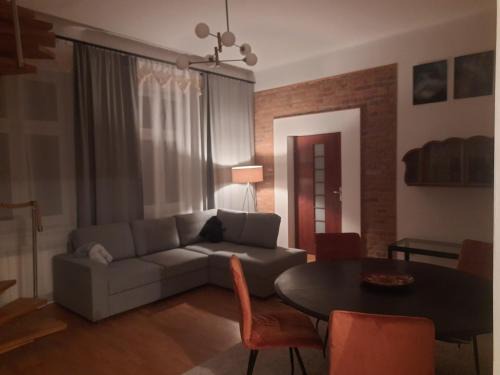 Dwupoziomowy Apartament w Centrum Miasta