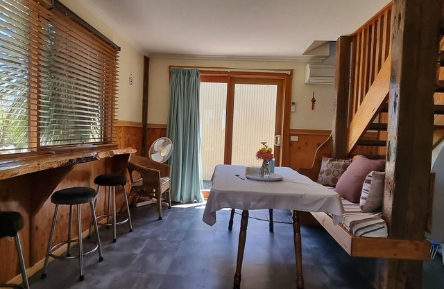 Eastern Reef Cottages