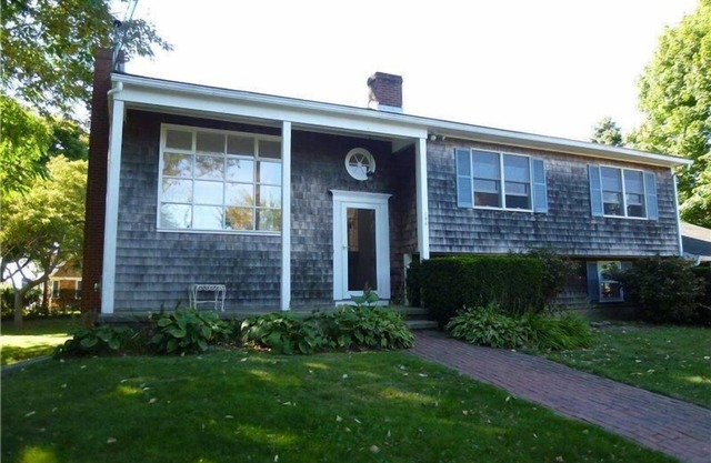 Easton's Point Secluded Home - 9 month rental. Not short term