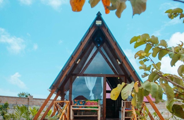 Eco A-Frame Cabin with Wi-Fi 10min to Nungwi Beach