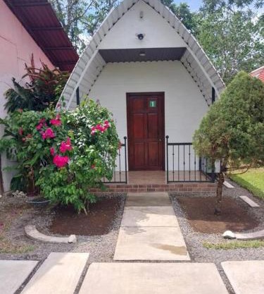 Eco Hotel villas del Tortuguero 1