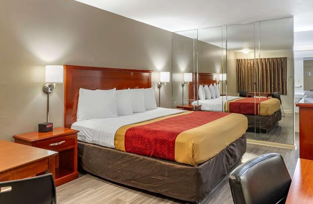 Econo Lodge North Charlottesville