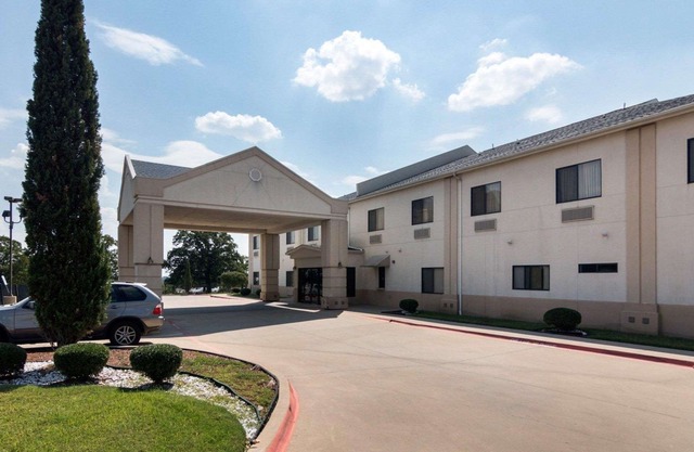 Econo Lodge Weatherford