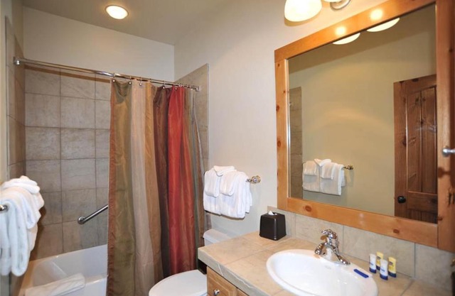 Economically Priced In Town 4 Bedroom Private Home - 120 Rachel Lane