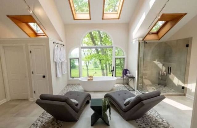 Eden Gardens & Farms: Luxe Farm Near Lake Geneva