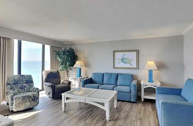 Edgewater Beach and Golf Resort IV