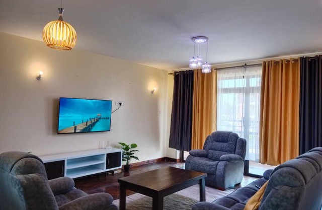 ELEGANT 3 BEDROOMS ALL ENSUITES. B