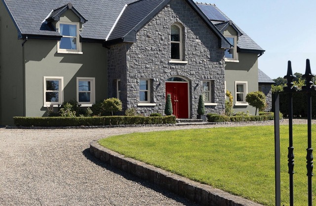 Elegant 4 bed Irish Retreat - Gateway to the Wild Atlantic Way
