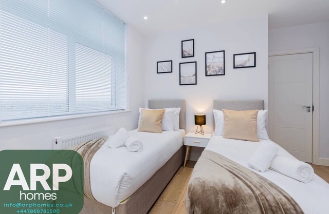 Elegant Central★Private Parking★Leisure★Contractor