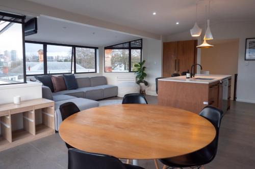 Elegant Urban Retreat in Freemans Bay