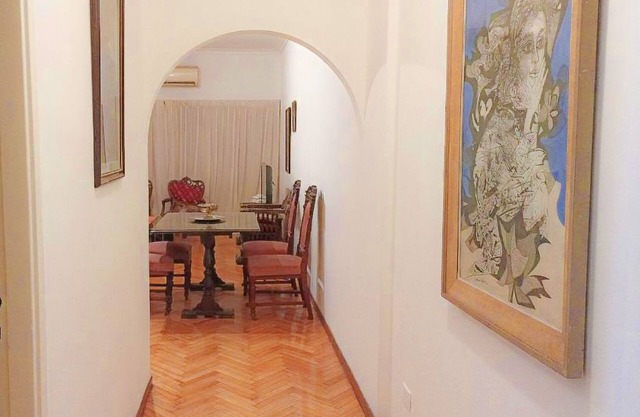 Elegante apartamento en Recoleta a metros de Av. Santa Fe Apto 5 p, Familiar!