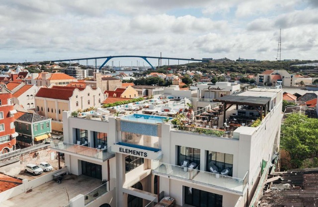 Elements Hotel & Shops Curaçao