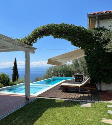 Elia Pilio Villas