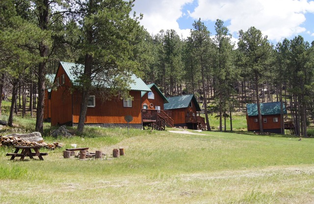 Elk Haven Vacation Cabins, Custer SD, Elk Haven Vacation Cabins, Custer SD