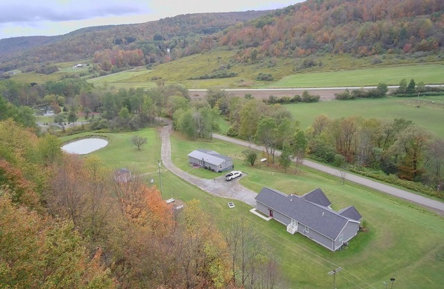Ellicottville Chalet 5 Mi to Village