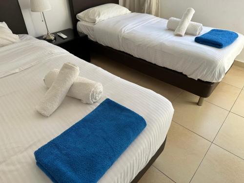 Elysia Park 2 BR Apartment with Resort-style pool