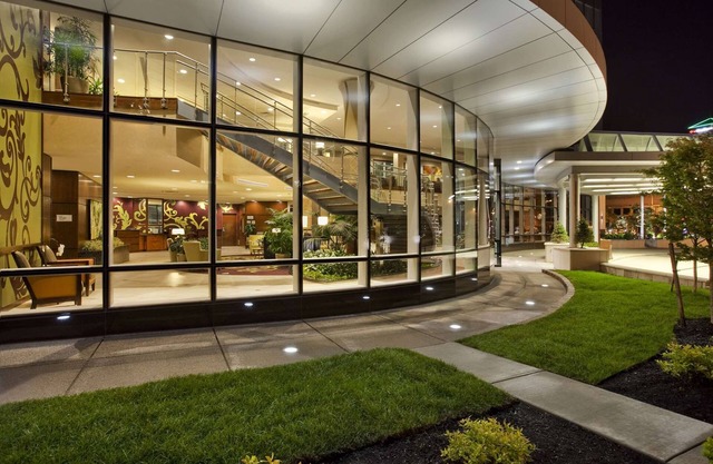 Embassy Suites Buffalo