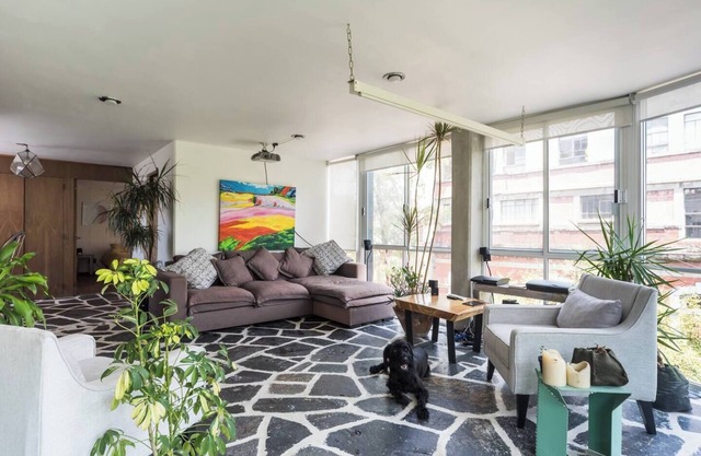 Enchanted Heaven Plant-Filled Penthouse with 5 BR