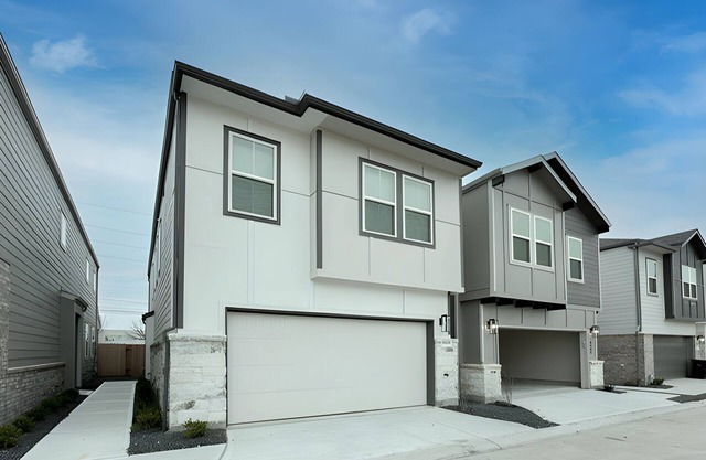 Energy-Efficient Furnished Home in Prime Spring Branch with Modern Comfort