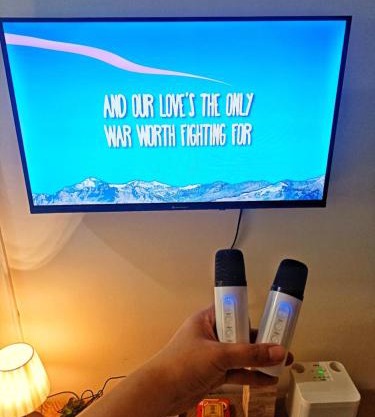 Enjoy budget friendly 2BR Condo near in Ugbo