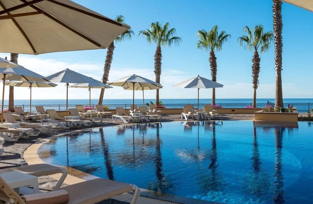 Enjoy the Paradise! The Best! We offer 15% discount on the Golf Course!