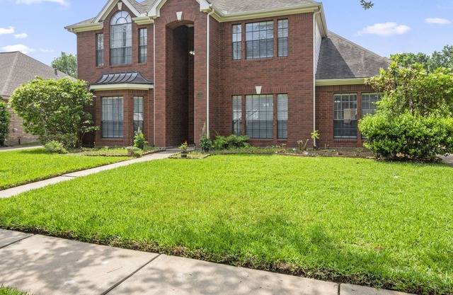 ⛵️entire HOUSE ~ 5 min to Kemah ~ getaway 🌊