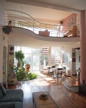 Erasmia's House - A Green Haven for Ultimate Relaxation