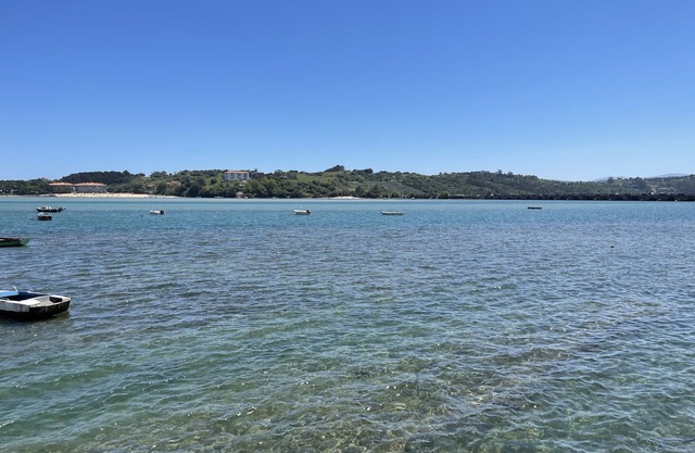 Ermita San Vicente de la Barquera