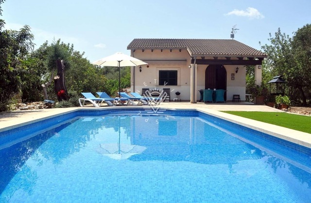 Es Garroveret, lovely mountain views