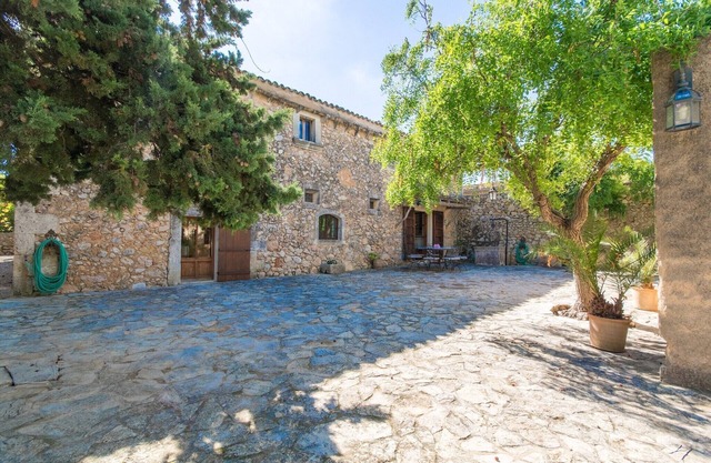 Es Rafal with Mountain Views