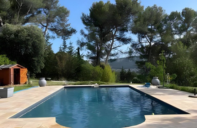 Escape and Comfort in Aubagne with Shared Pool