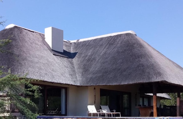 Escape For 2 - Private Pool & Mountain Views