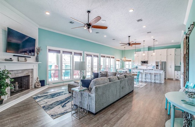Escape | Gulf Views | Tiki Bar | Sleeps 14