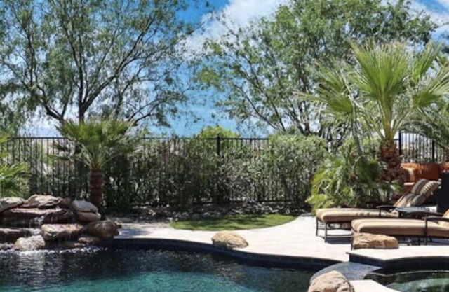 Estrella Mountain Ranch Home w/private pool and spa