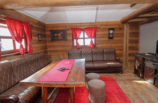 Ethno Village Dolina Mira - Two Bedroom Holiday Home (Trebević)